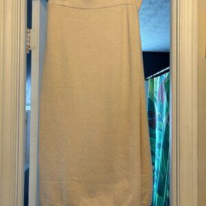 White woven skirt